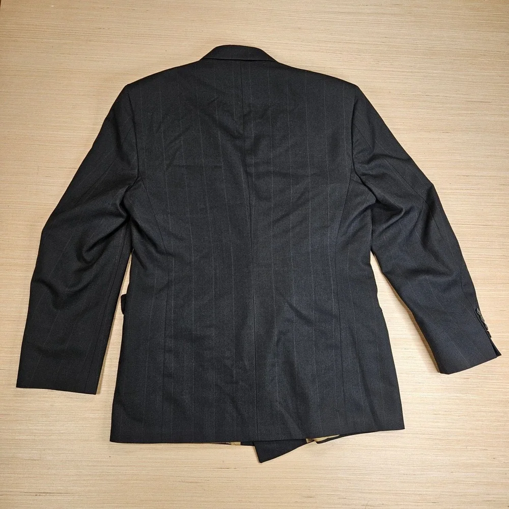 J Riggings Double Breasted Hunting Horn Suit Jacket Mens 40R Black Pinstripe